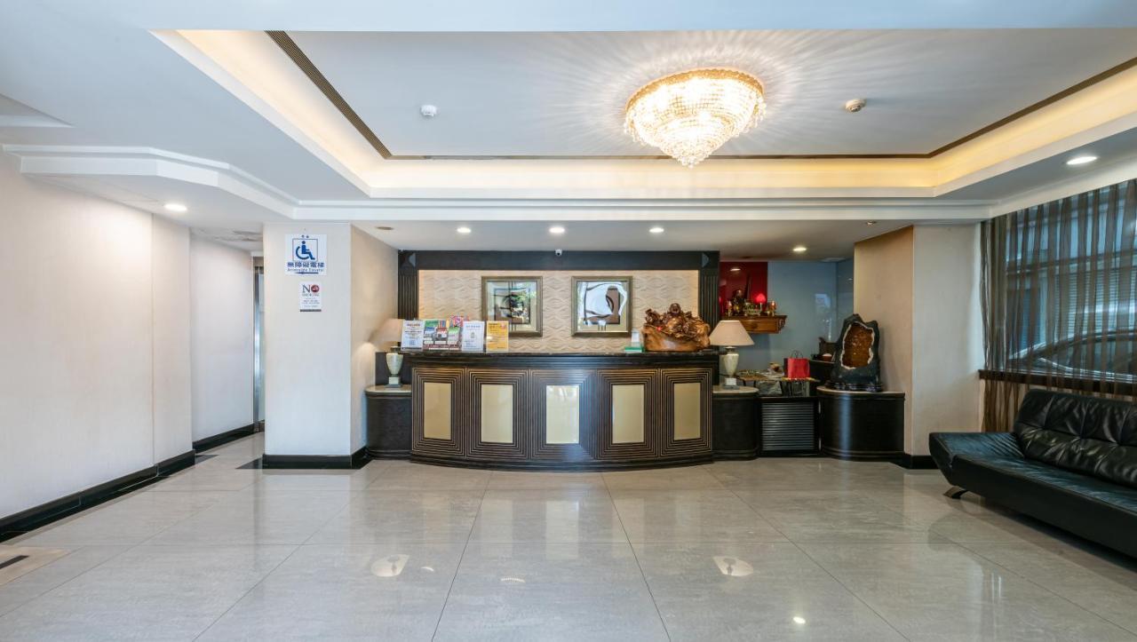 Hub Hotel - Zhongshan Branch Taipéi Exterior foto