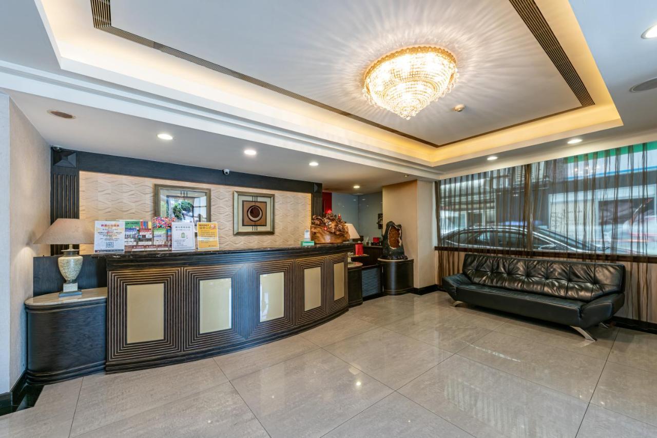 Hub Hotel - Zhongshan Branch Taipéi Exterior foto